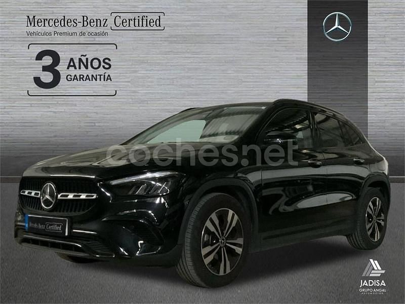 Negro Usado 2024 Mercedes GLA200 SUV | 40.990 € (Caro) - Imagen 1/4