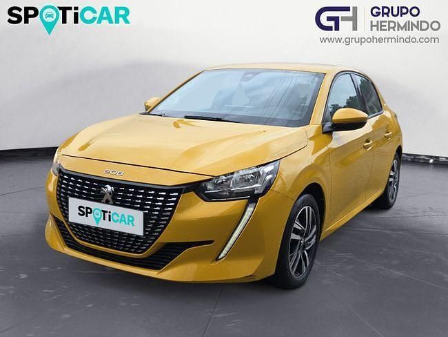 Usado Peugeot 208 Allure 100 CV (73 kW) 2020 Amarillo Utilitario