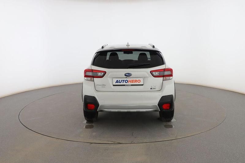 Usado Subaru XV 150 CV (110 kW) 2023 Blanco SUV