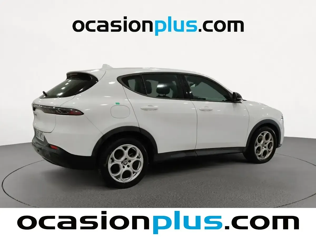 Usado Alfa Romeo Tonale Sprint 130 CV (95 kW) 2022 Blanco SUV