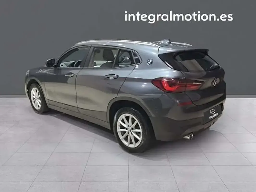 Usado BMW X2 116 CV (85 kW) 2020 Gris SUV
