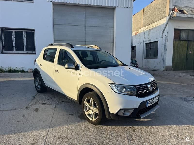 Usado Dacia Sandero 90 CV (66 kW) 2020 Blanco Berlina