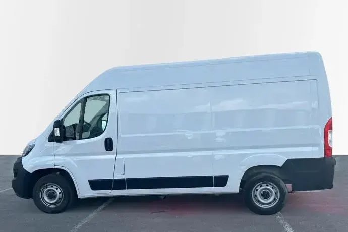 Usado Fiat Ducato Easy 140 CV (102 kW) 2024 Van
