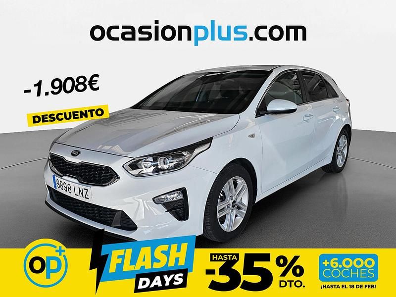Usado Kia Ceed 100 CV (73 kW) 2021 Blanco Utilitario