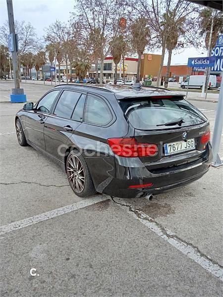 Usado BMW 318 143 CV (105 kW) 2013 Negro Familiar