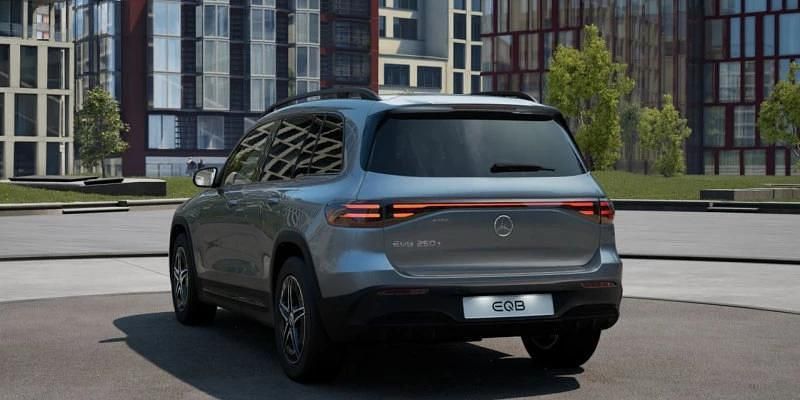 Nuevo Mercedes EQB250+ 139 kW (190 CV) 2025 Plata SUV