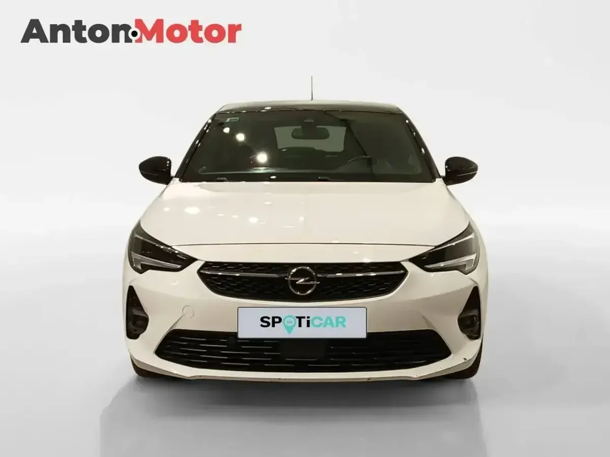Usado Opel Corsa GS Line 100 CV (73 kW) 2020 Blanco Utilitario