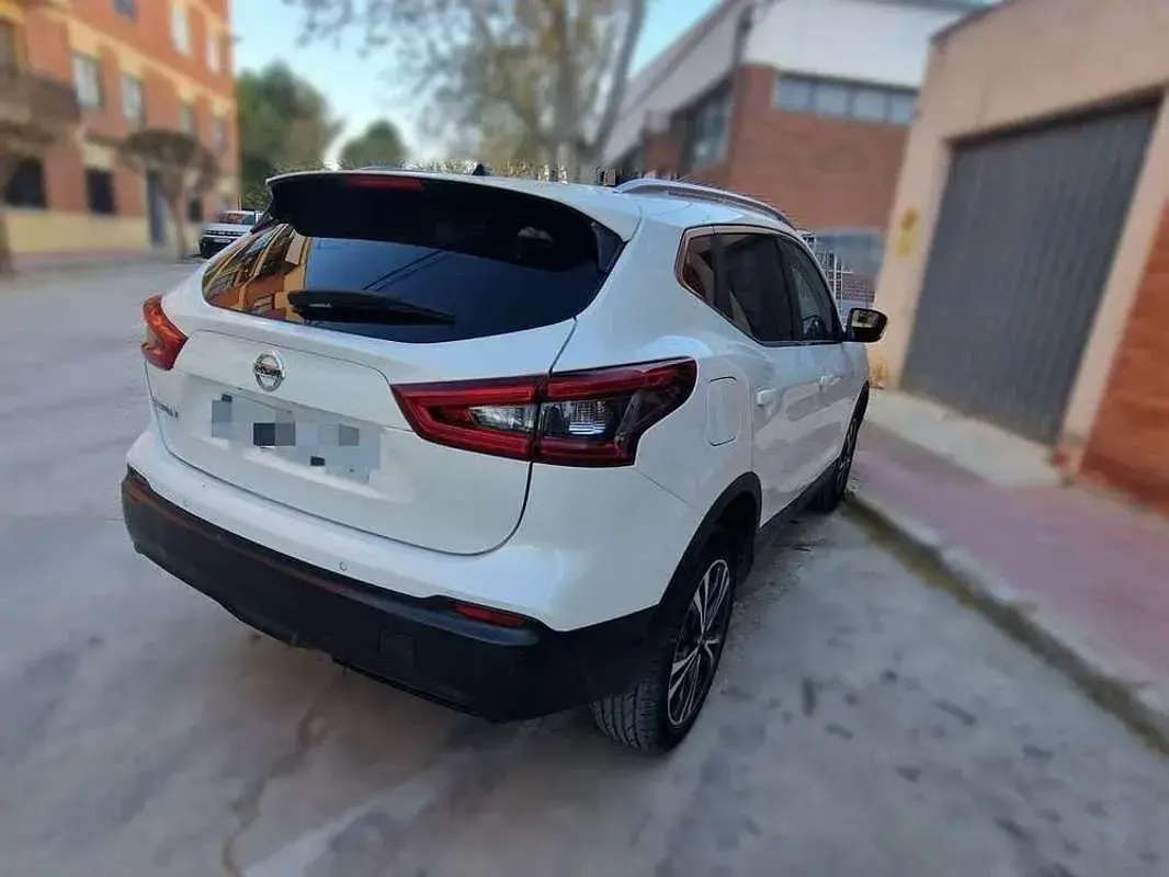 Usado Nissan Qashqai Tekna 140 CV (102 kW) 2020 Blanco SUV