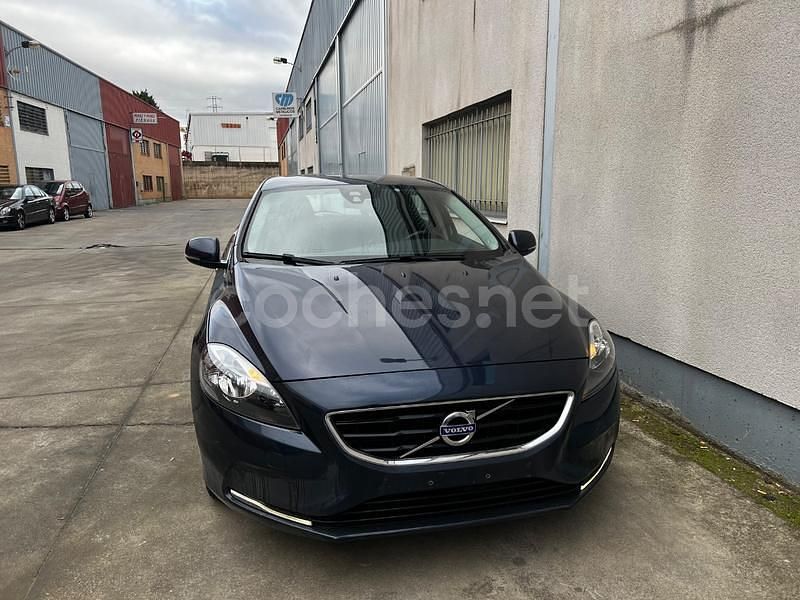Usado Volvo V40 Momentum 150 CV (110 kW) 2014 Azul Berlina