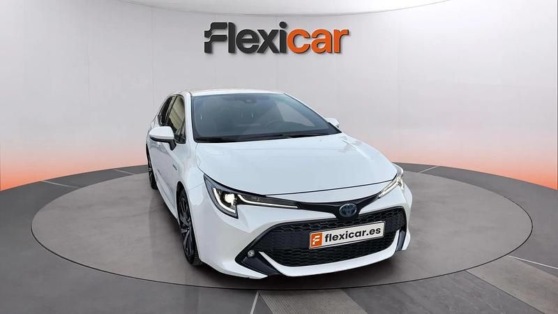 Usado Toyota Corolla Advance 180 CV (132 kW) 2021 Blanco Berlina