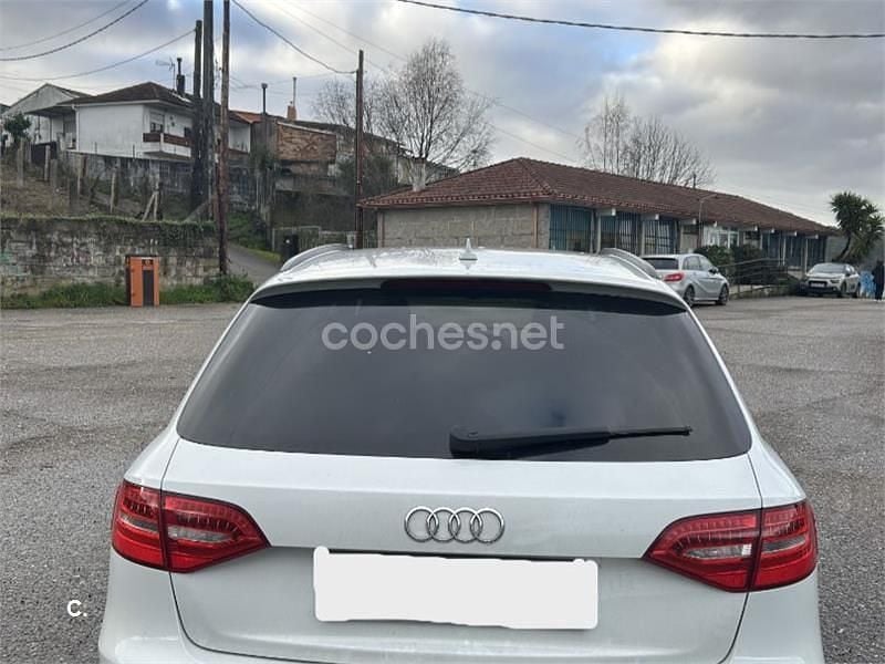 Usado Audi A4 Sport 122 CV (89 kW) 2015 Blanco Familiar