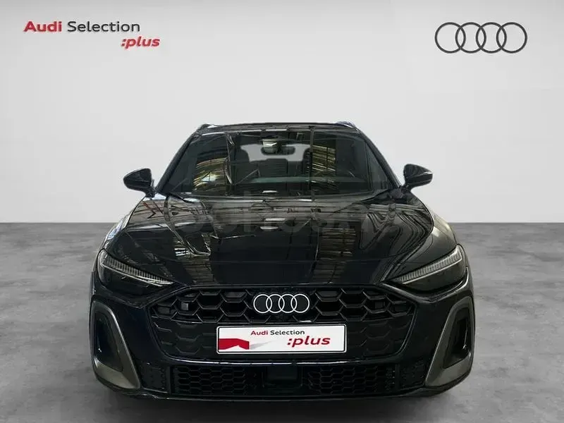 Usado Audi A5 S-Line 204 CV (150 kW) 2025 Azul Familiar