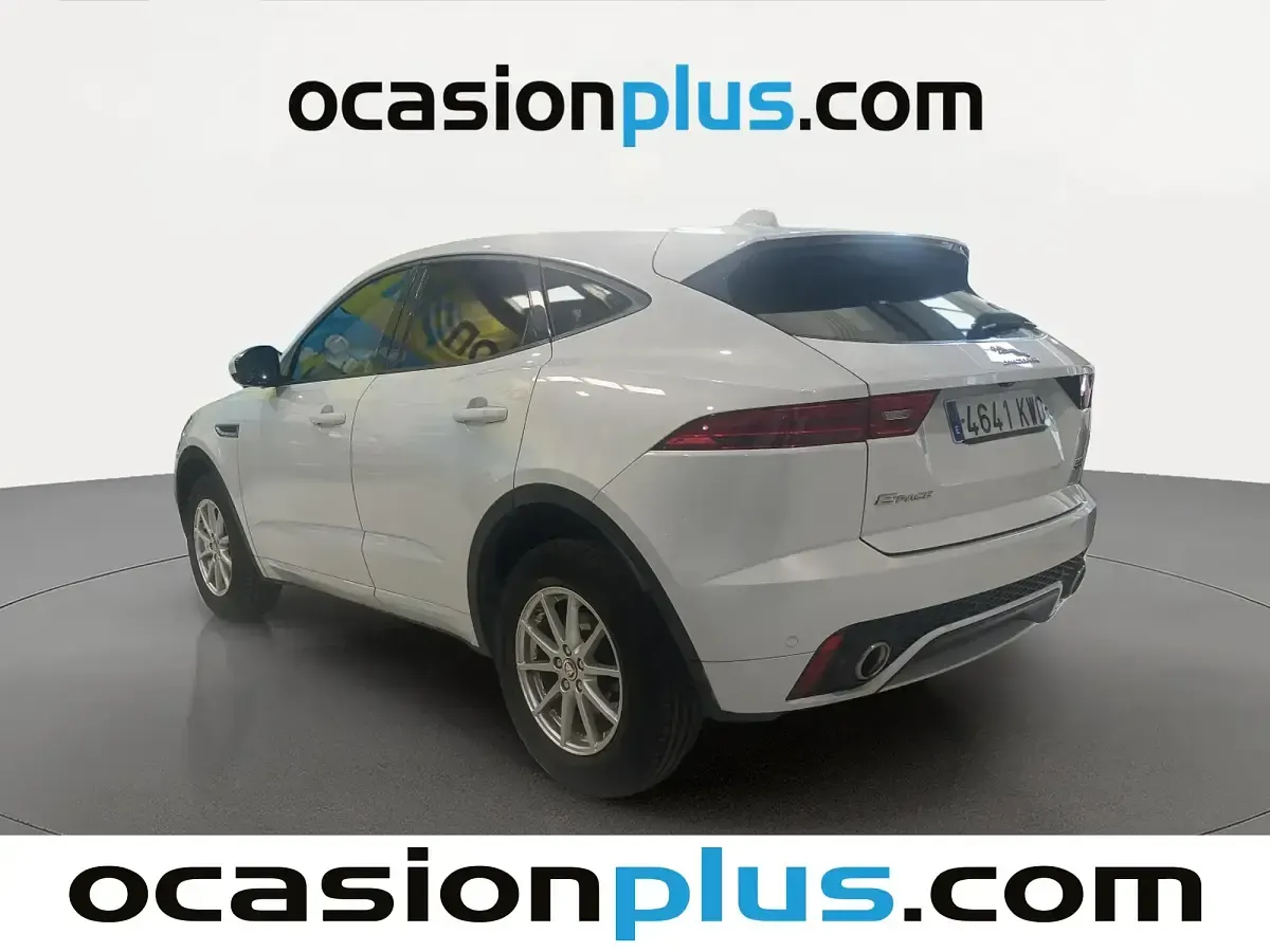 Usado Jaguar E-Pace R-Dynamic 150 CV (110 kW) 2019 Blanco SUV