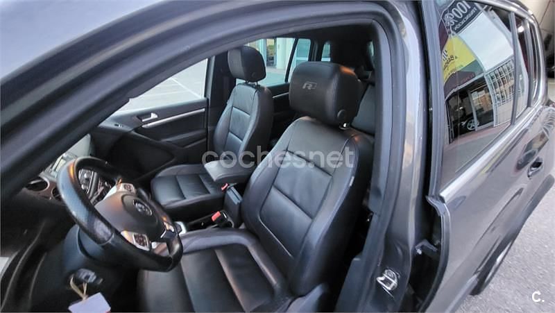 Usado VW Tiguan Business 140 CV (102 kW) 2015 Gris / plata SUV