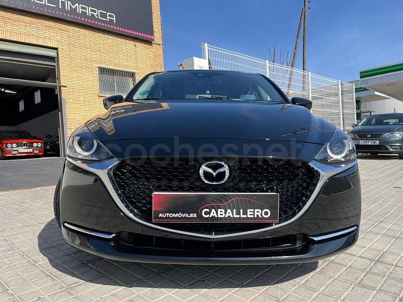 Usado Mazda 2 90 CV (66 kW) 2020 Negro Berlina
