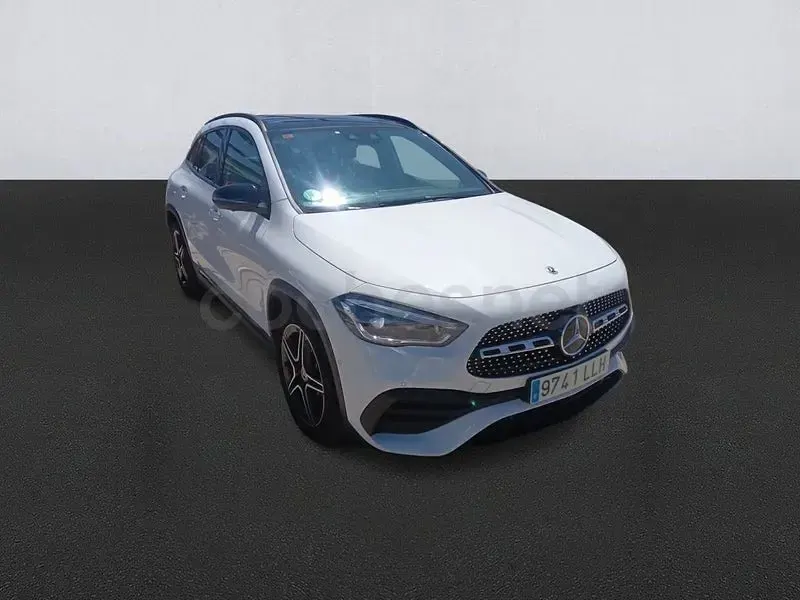 Usado Mercedes GLA220 190 CV (139 kW) 2020 Blanco SUV