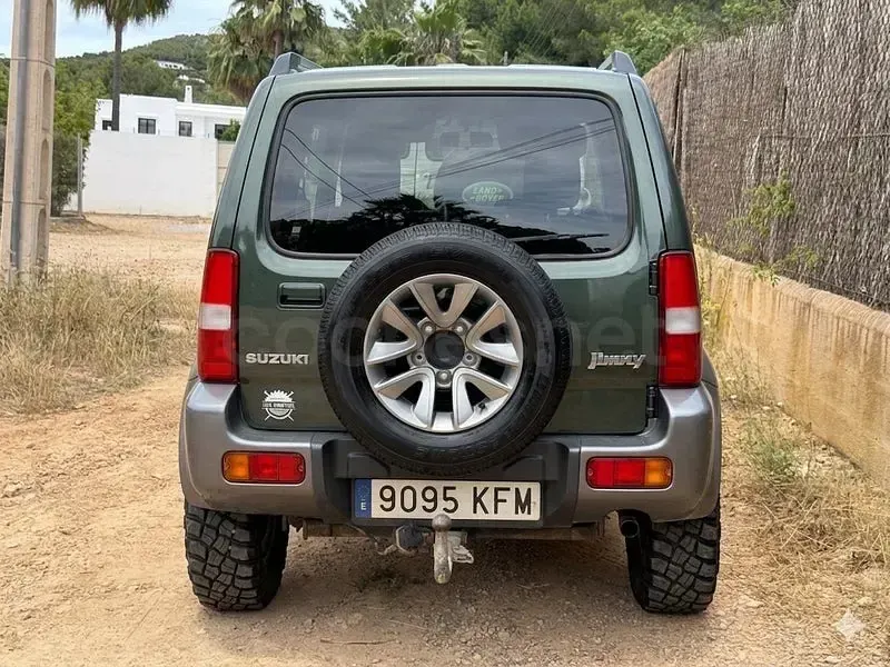 Usado Suzuki Jimny 85 CV (62 kW) 2017 Verde SUV