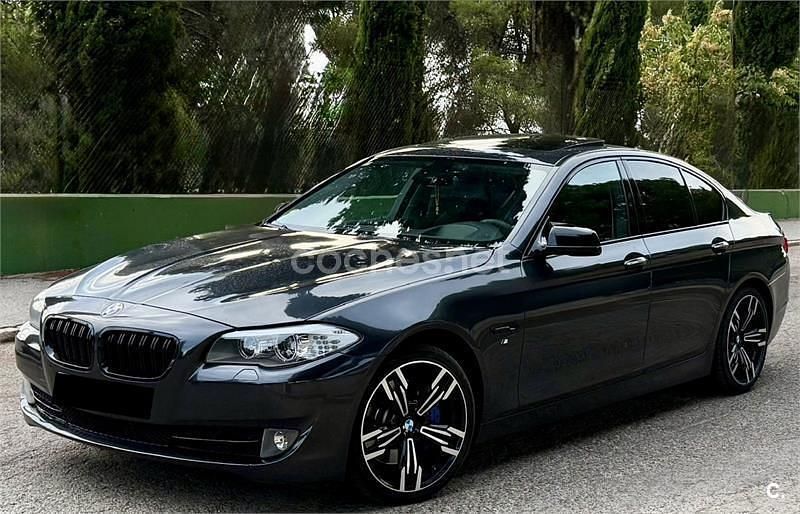 Negro Usado 2011 BMW 530 Gran Turismo Berlina | 16.499 € (Precio justo) - Imagen 1/4