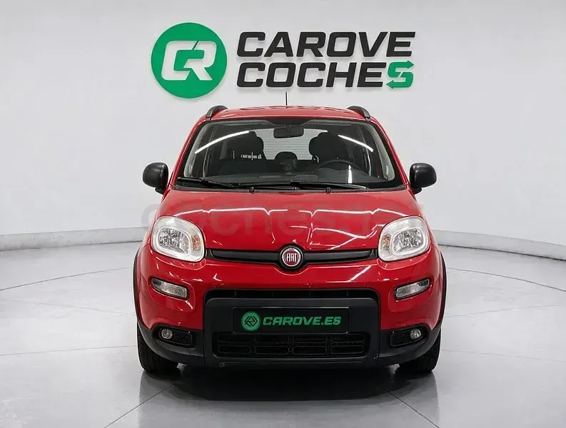 Usado Fiat Panda 70 CV (51 kW) 2022 Rojo Berlina
