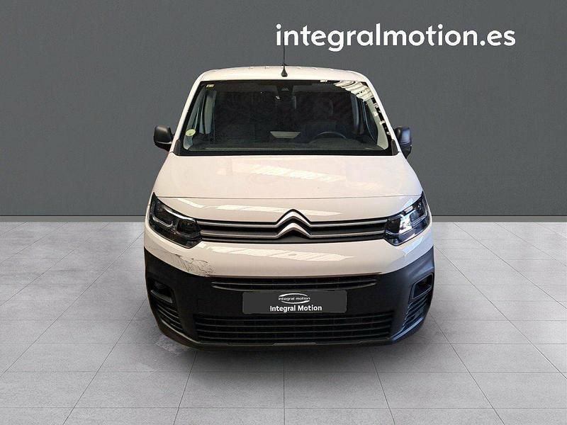 Usado Citroën Berlingo Feel 100 CV (73 kW) 2019 Blanco Monovolumen