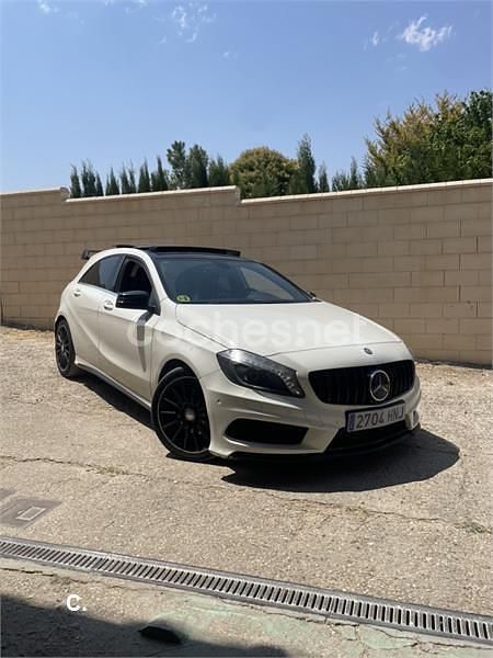 Usado Mercedes A180 AMG 109 CV (80 kW) 2012 Blanco Berlina