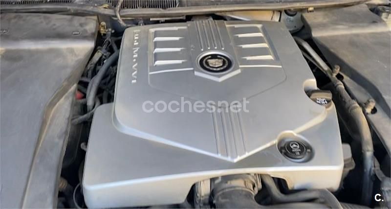 Usado Cadillac STS 257 CV (189 kW) 2009 Negro Berlina