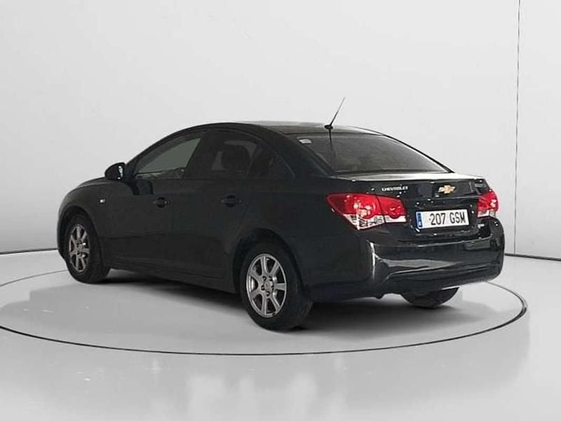 Usado Chevrolet Cruze LS 125 CV (91 kW) 2009 Blanco Utilitario