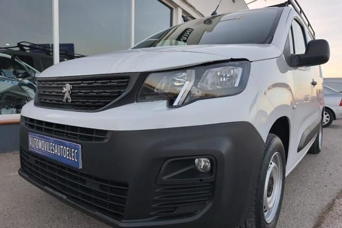 Usado Peugeot TePee Active 100 CV (73 kW) 2019 Berlina