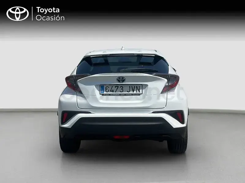 Usado Toyota C-HR Advance 122 CV (89 kW) 2016 Blanco SUV