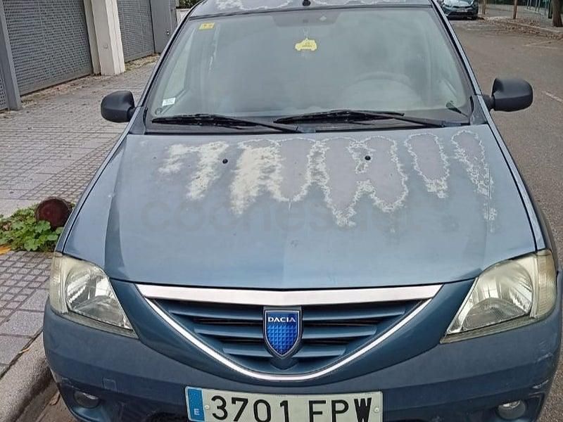 Usado Dacia Logan Ambiance 70 CV (51 kW) 2007 Azul Familiar