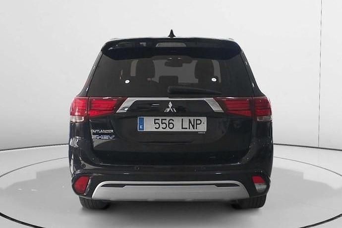 Usado Mitsubishi Outlander P-HEV 224 CV (164 kW) 2021