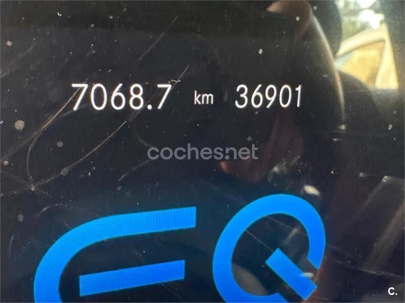 Usado Mercedes EQA250 139 kW (190 CV) 2022 Eléctrico SUV