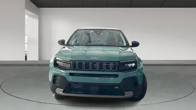 Nuevo Jeep Avenger Altitude 100 CV (73 kW) 2025 Verde SUV
