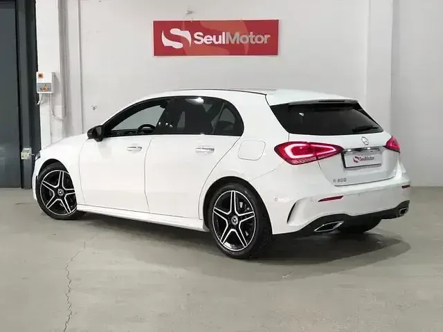 Usado Mercedes A200 Advanced 150 CV (110 kW) 2023 Blanco Utilitario