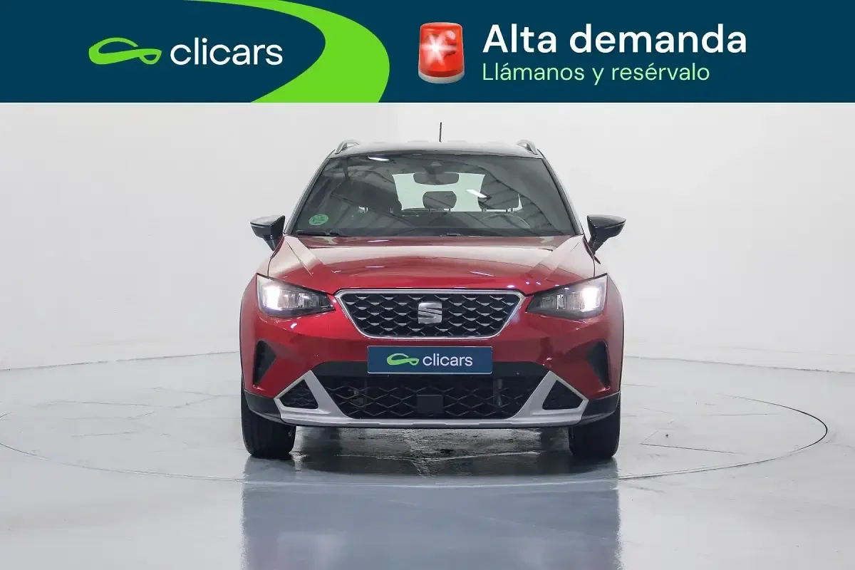 Usado Seat Arona Xperience 110 CV (80 kW) 2022 Rojo SUV