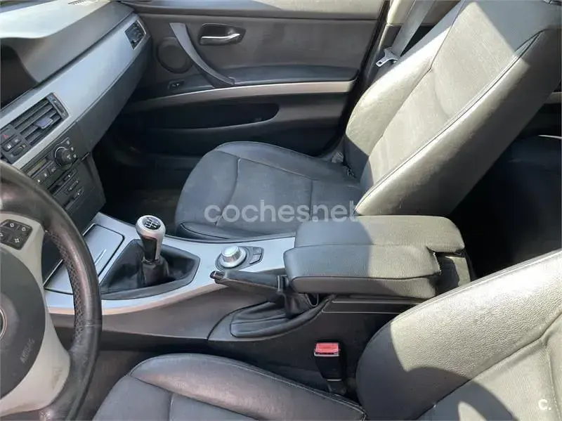 Usado BMW 320 163 CV (119 kW) 2006 Negro Berlina