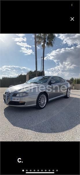 Gris / plata Usado 2005 Alfa Romeo GT Distinctive Coupe | 7300 € (Caro) - Imagen 1/4
