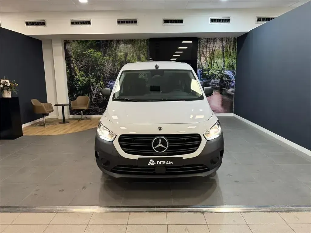 Nuevo Mercedes Citan 110 95 CV (69 kW) 2026 Blanco Monovolumen