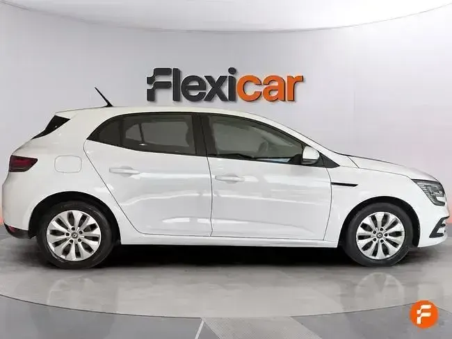 Usado Renault Mégane II Business 115 CV (84 kW) 2021 Blanco Berlina