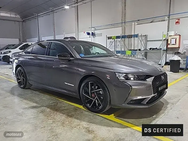 Usado DS Automobiles DS9 Performance 250 CV (183 kW) 2024 Gris Berlina
