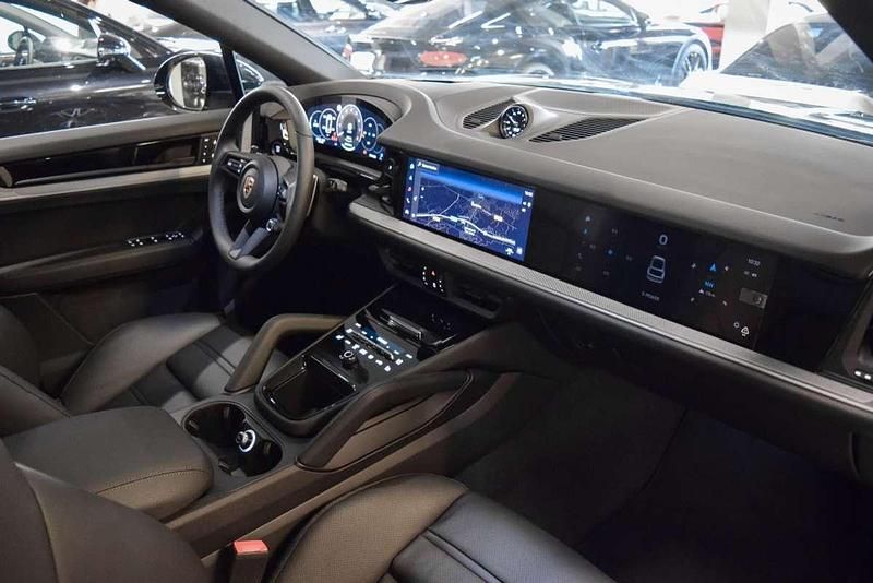 Usado Porsche Cayenne 470 CV (345 kW) 2025 Negro SUV