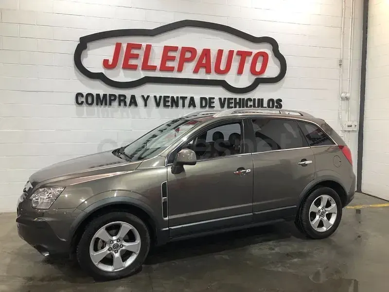 Usado Opel Antara Cosmo 150 CV (110 kW) 2007 Marrón SUV