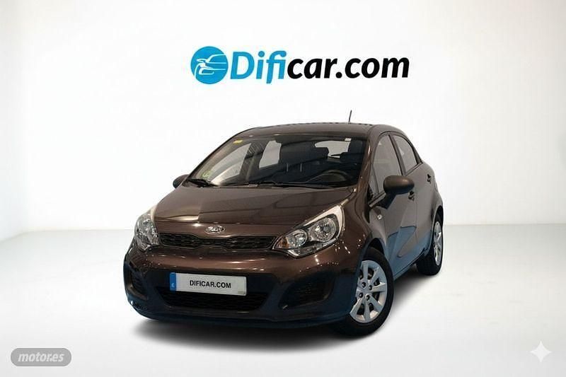 Marrón Usado 2012 Kia Rio Berlina | 9490 € (Caro) - Imagen 1/4