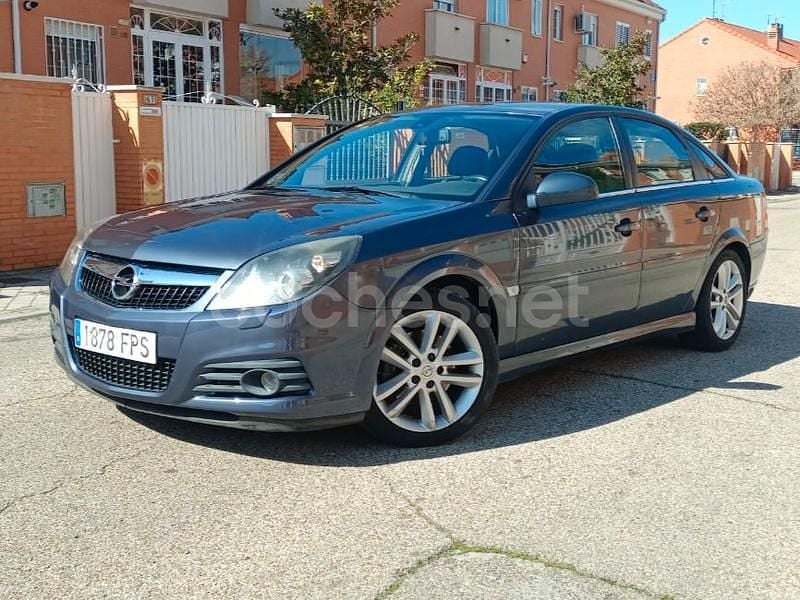 Azul Usado 2007 Opel Vectra Sport Berlina | 3995 € - Imagen 1/4