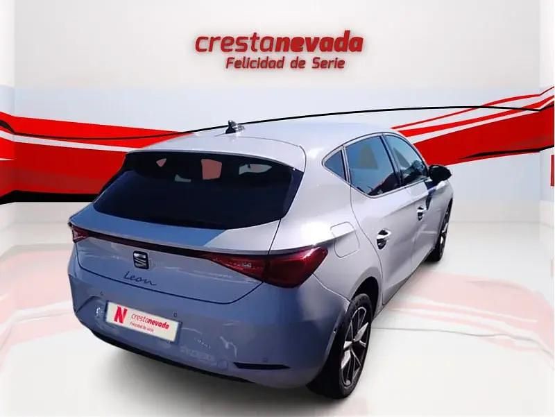 Usado Seat Leon Style 115 CV (84 kW) 2022 Blanco