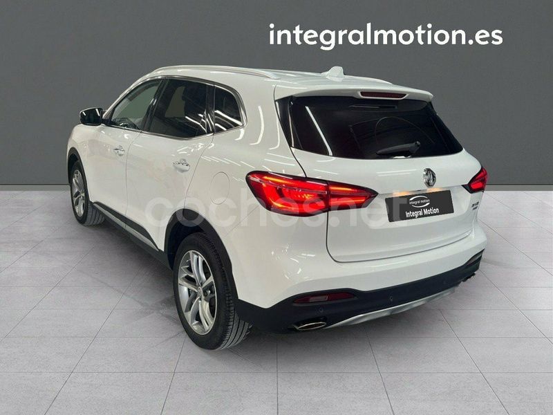 Usado MG EHS Comfort 258 CV (189 kW) 2022 Blanco SUV
