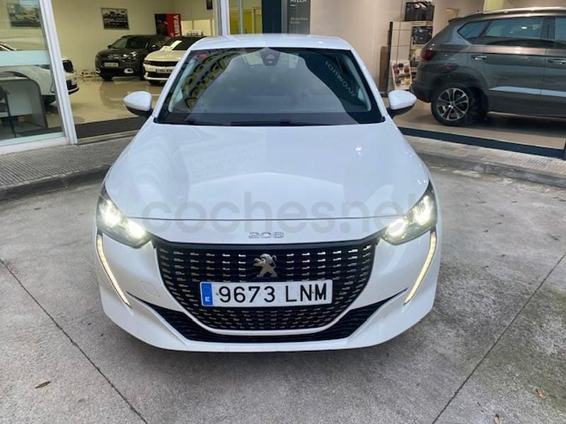 Usado Peugeot 208 Active 100 CV (73 kW) 2021 Blanco Utilitario