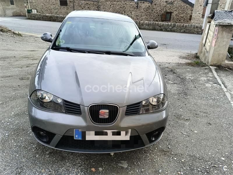 Gris / plata Usado 2007 Seat Ibiza Berlina | 4000 € (Buen precio) - Imagen 1/4