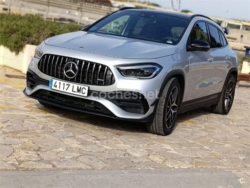 Usado Mercedes GLA45 AMG 421 CV (309 kW) 2021 Gris / plata SUV