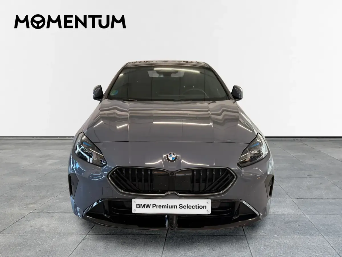 Usado BMW 120 Comfort Edition 163 CV (119 kW) 2026 Gris Utilitario